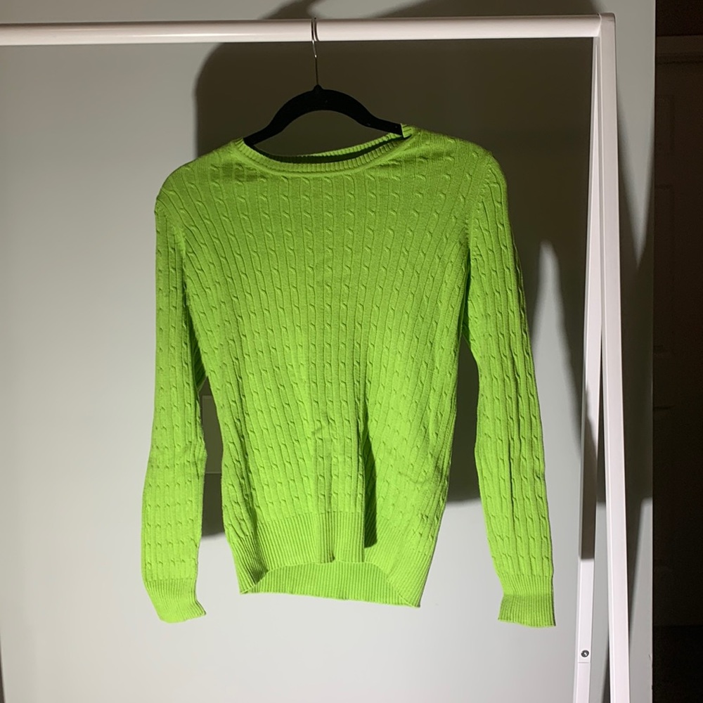 Kim Roger’s PS petite green sweater in good condition only worn once